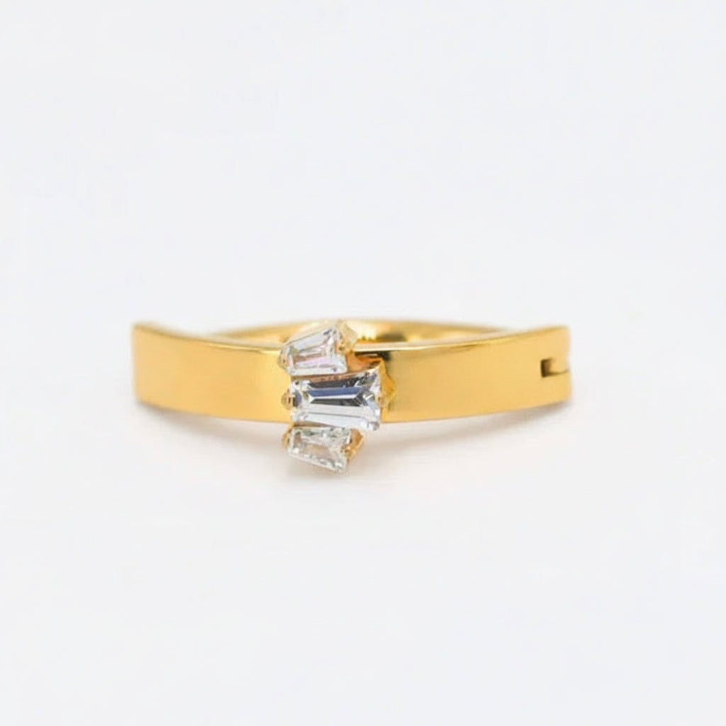 piercing anneau nombril trinity titane pvd gold cluster strass baguette studio helix